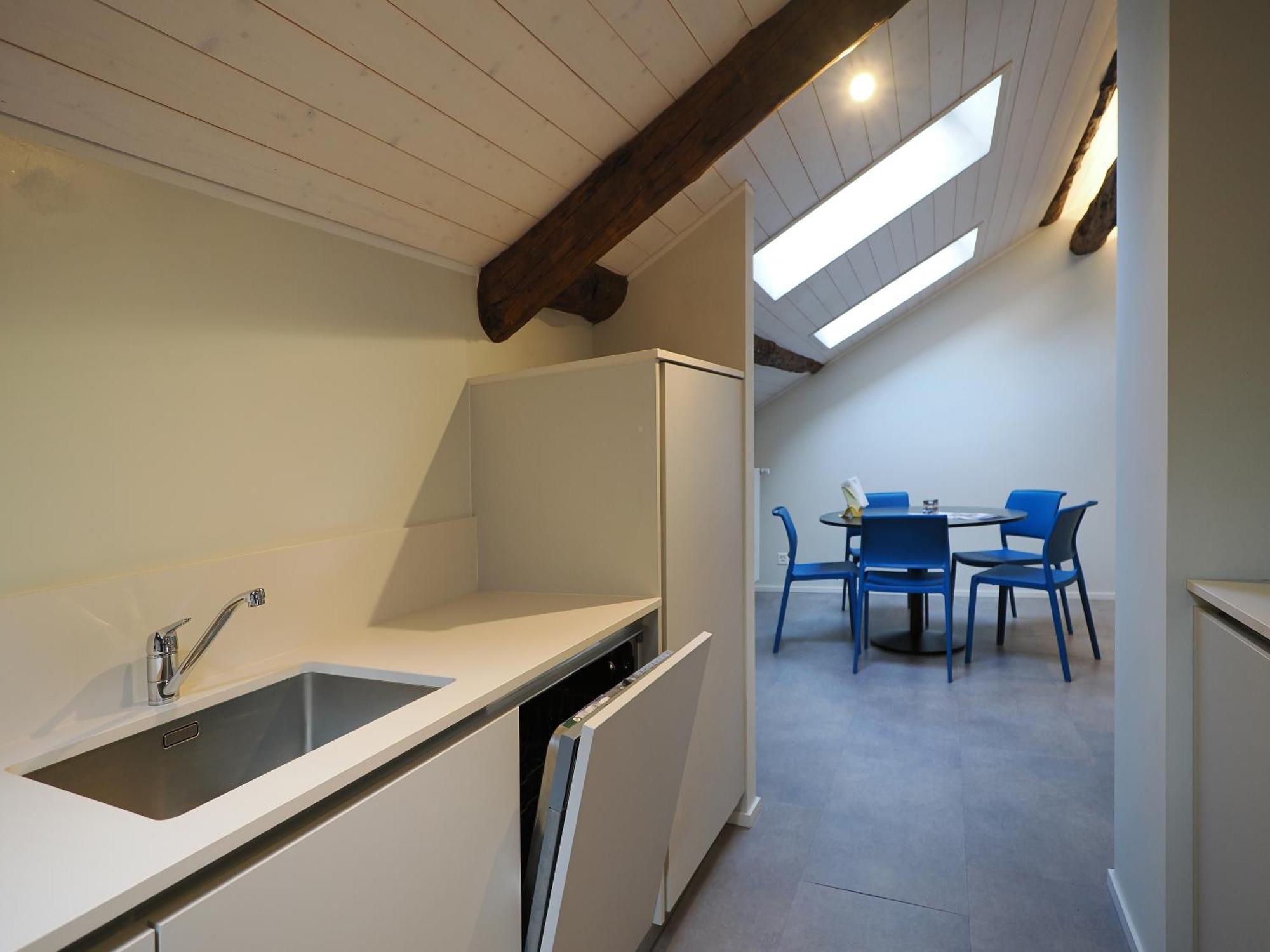 Winterland 10 Apartment *